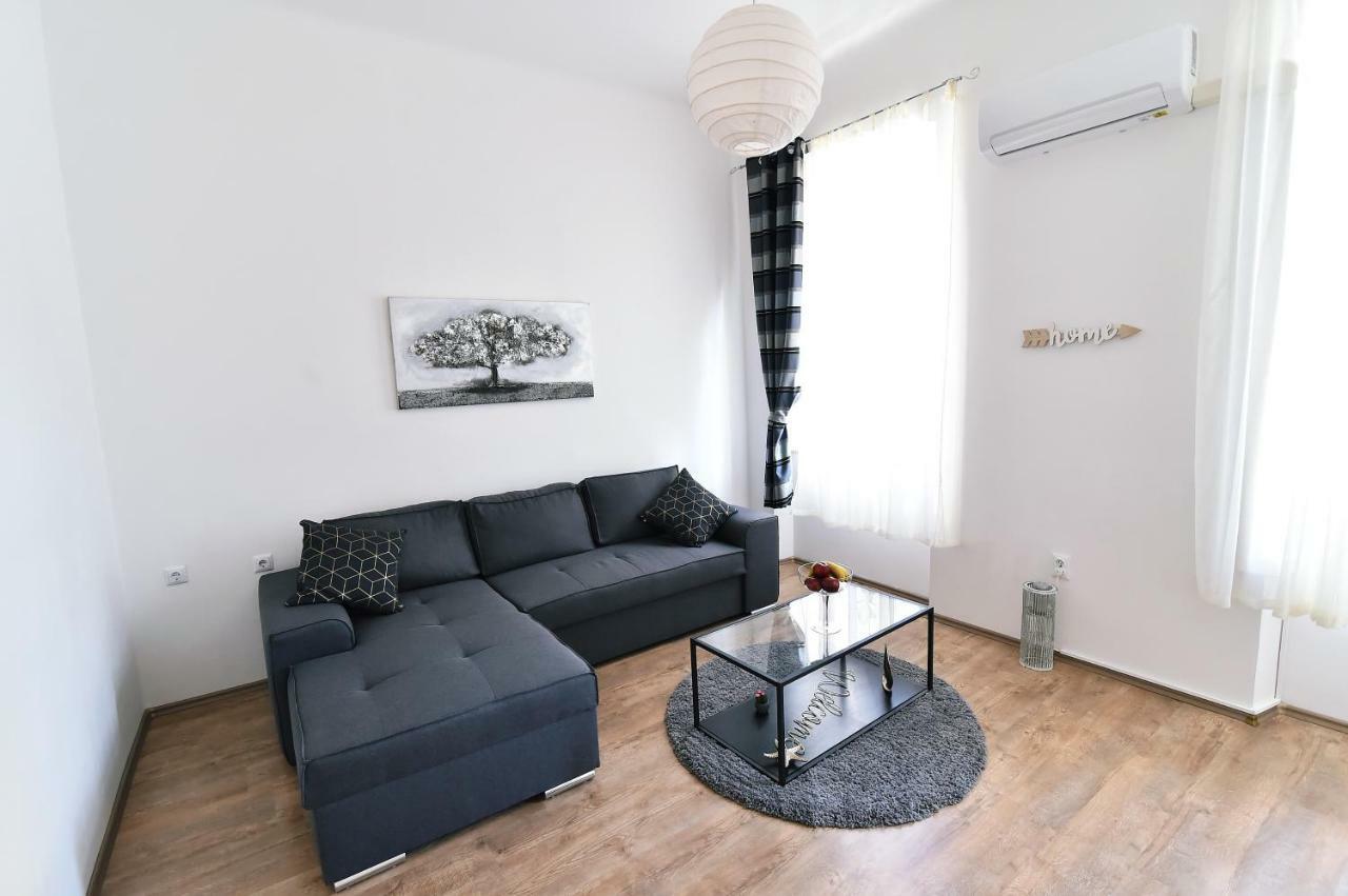 Donatella Lägenhet Rijeka Exteriör bild